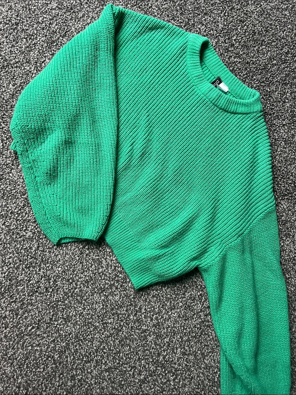 Green Cropped Crewneck Knit Sweater - Divided